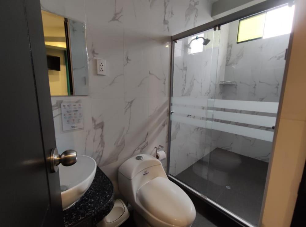 Hotel Konford Canete Imperial Екстер'єр фото